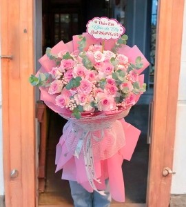 Bó Hoa Hồng Lạc Thần Mừng Sinh Nhật HB065