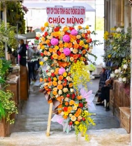 Kệ Hoa Chúc Mừng Thần Tài Đến KT039