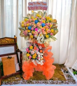Kệ Hoa Chúc Mừng Cao Cấp KT102
